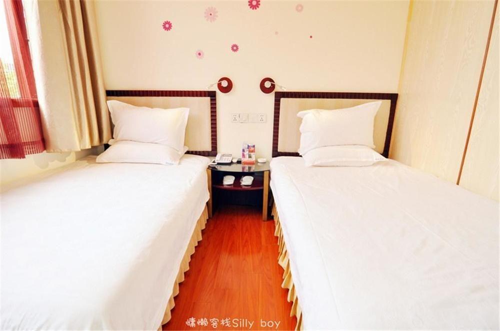 Renli Hotel Chengdu Exterior photo