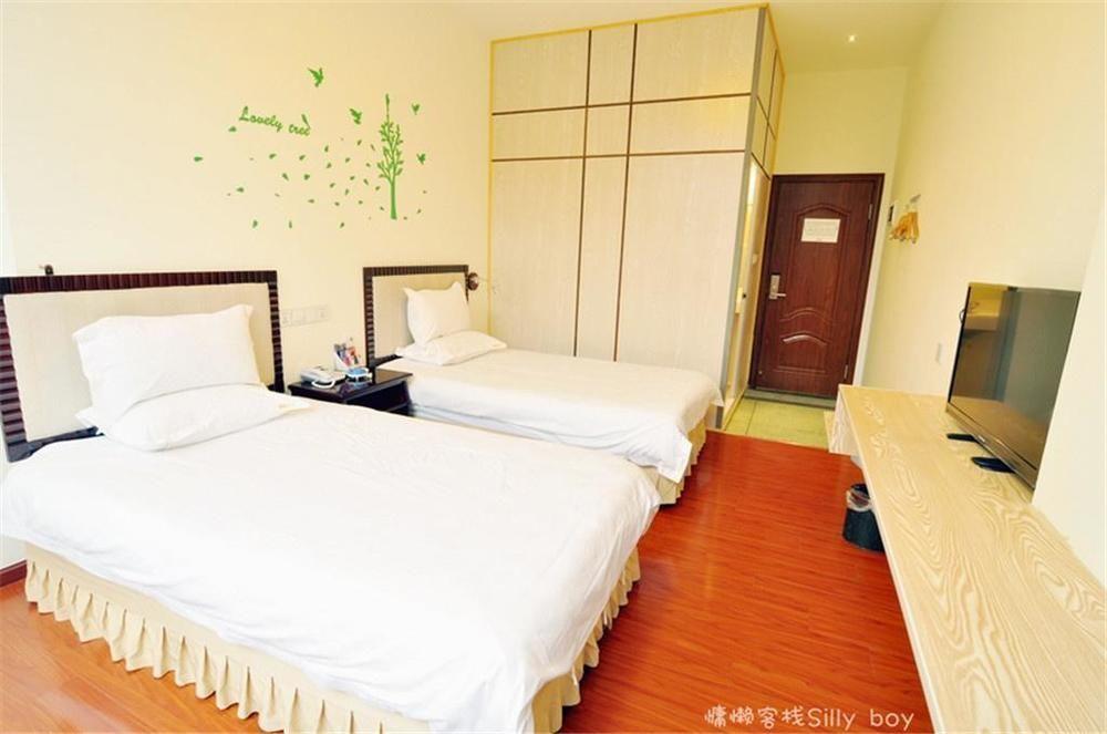 Renli Hotel Chengdu Exterior photo