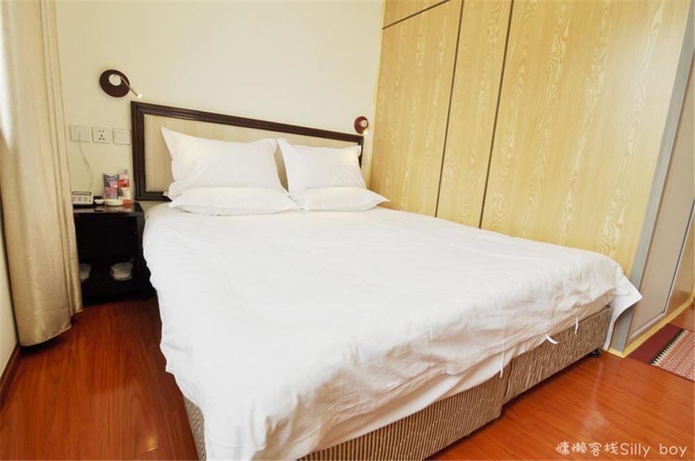 Renli Hotel Chengdu Exterior photo